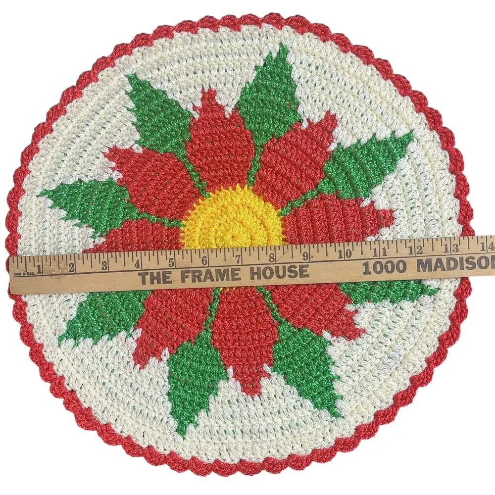 Set of 4 Handmade Crochet Floral Placemats Round Red Cream Green 13